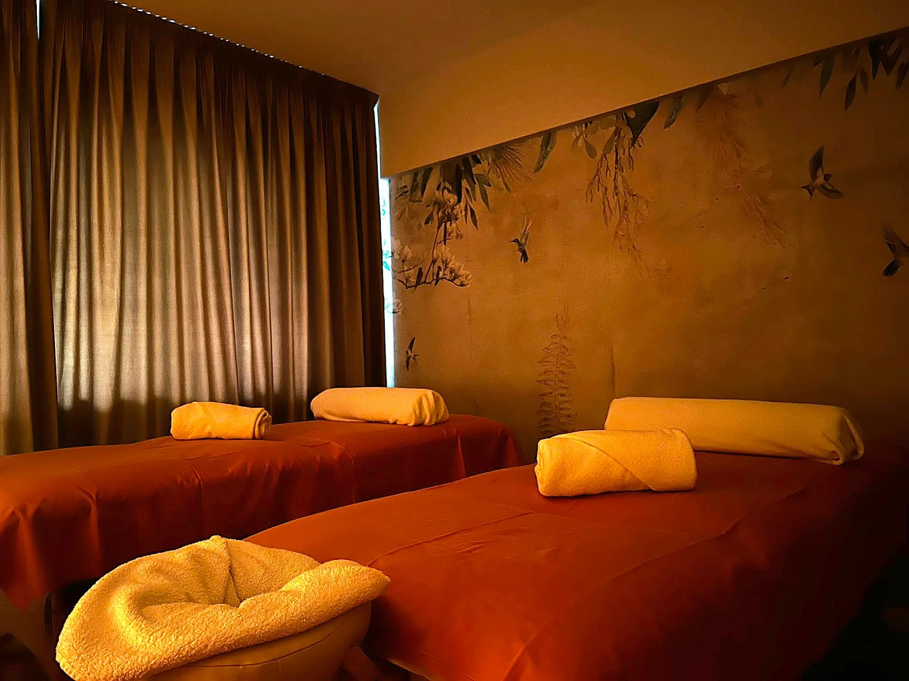 Cameră de tratament la Majestic Massage București